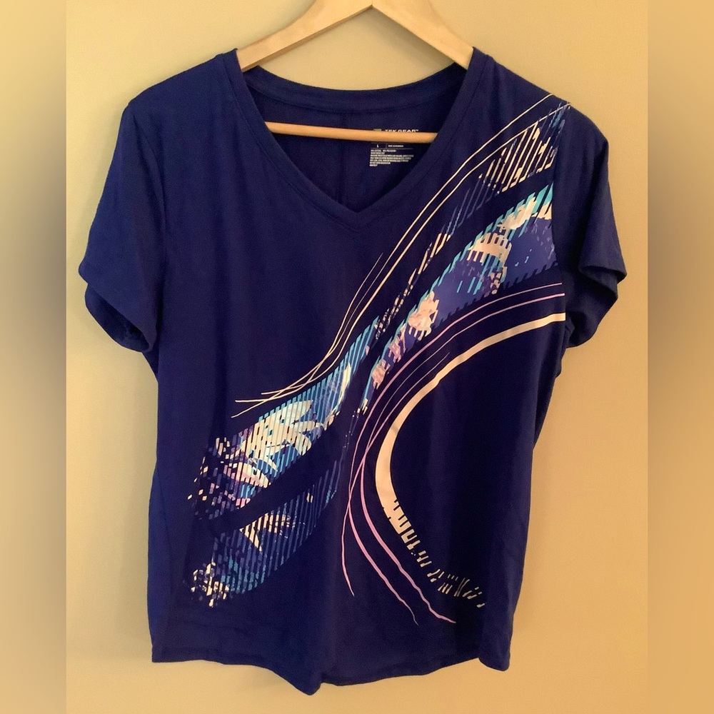 Tek Gear, Dry Tek, size L navy with pink and teal V neck short sleeved top